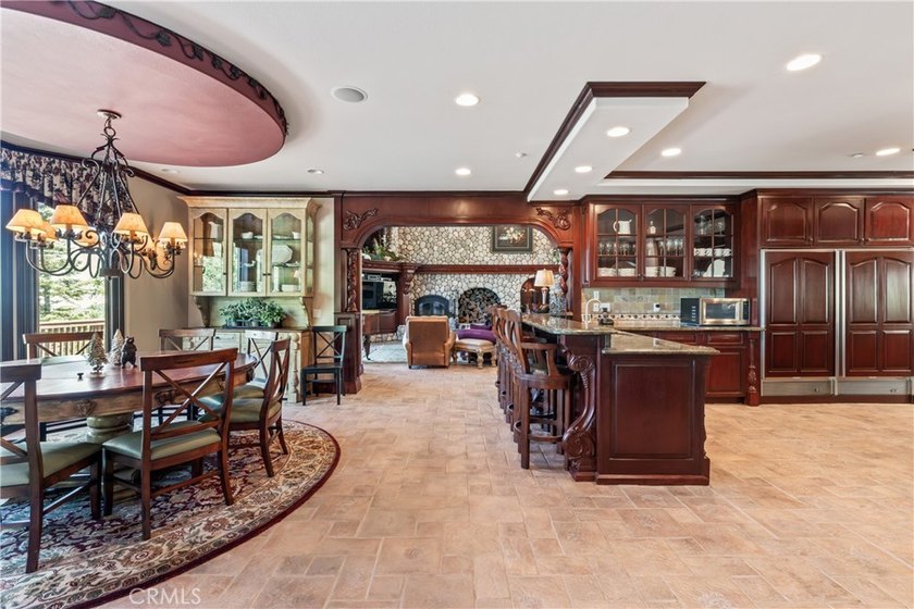 Discover the epitome of luxury at this extraordinary estate in - photo 38