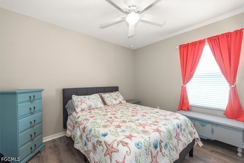 Welcome to this beautifully maintained, better than new - photo 14