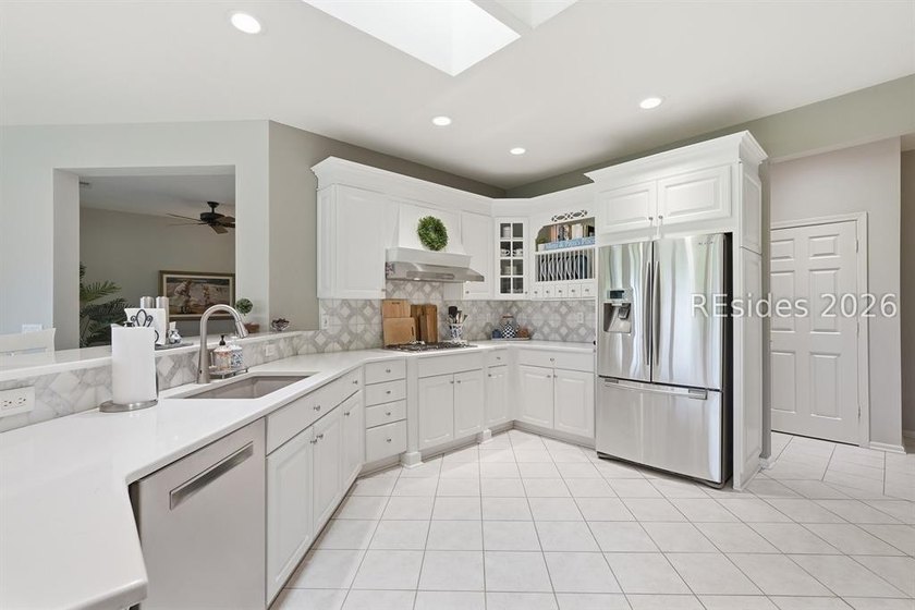 Exceptional Privacy, Stunning Views, and Thoughtful Upgrades! - photo 17