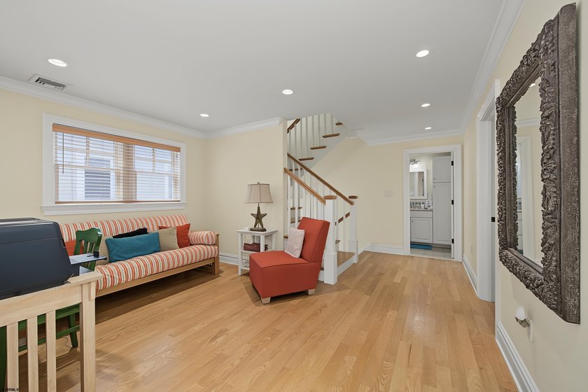 CUSTOM LEEDS-BUILT HOME JUST TWO BLOCKS TO THE BEACH! Built in - photo 23