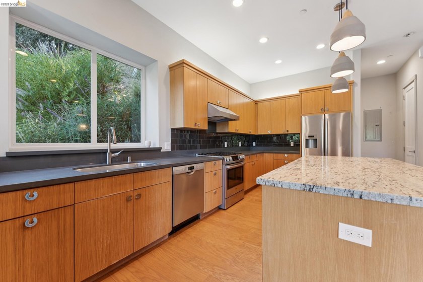 Contractor Special/ Fixer! Incredible Opportunity in the - photo 11