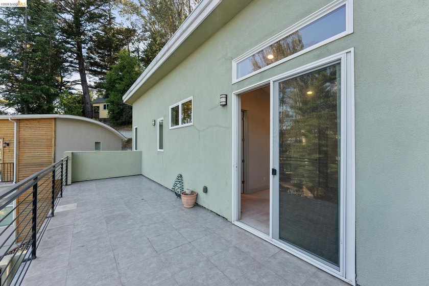 Contractor Special/ Fixer! Incredible Opportunity in the - photo 27