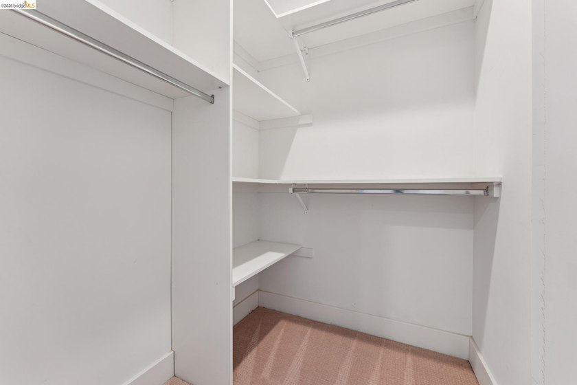 Contractor Special/ Fixer! Incredible Opportunity in the - photo 34