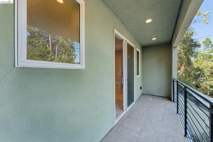 Contractor Special/ Fixer! Incredible Opportunity in the - photo 37