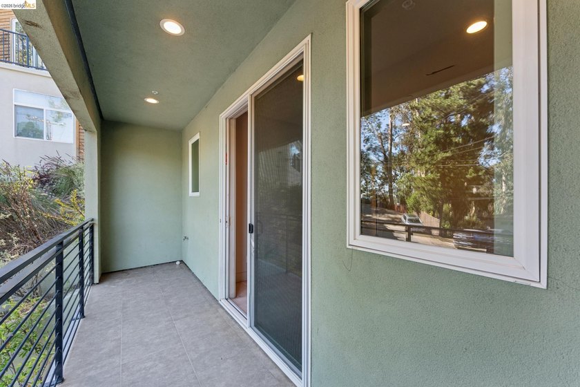 Contractor Special/ Fixer! Incredible Opportunity in the - photo 39