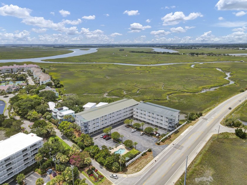 Enjoy the best of Folly Beach living at Marsh Winds, where you - photo 42