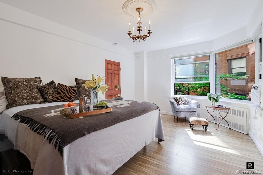 First May 10 Sunday Open House 2:30 -4PM Sunny, serene and - photo 5