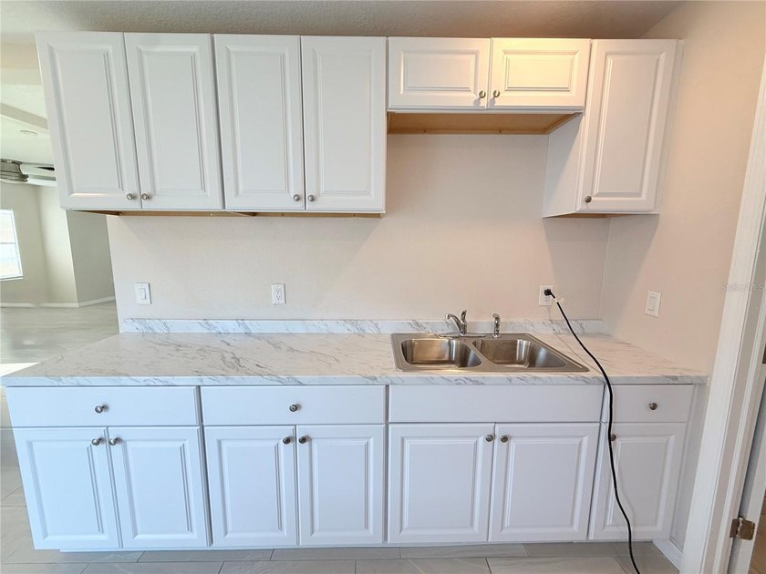 Welcome to this beautifully updated 3-bedroom, 2-bath home - photo 8