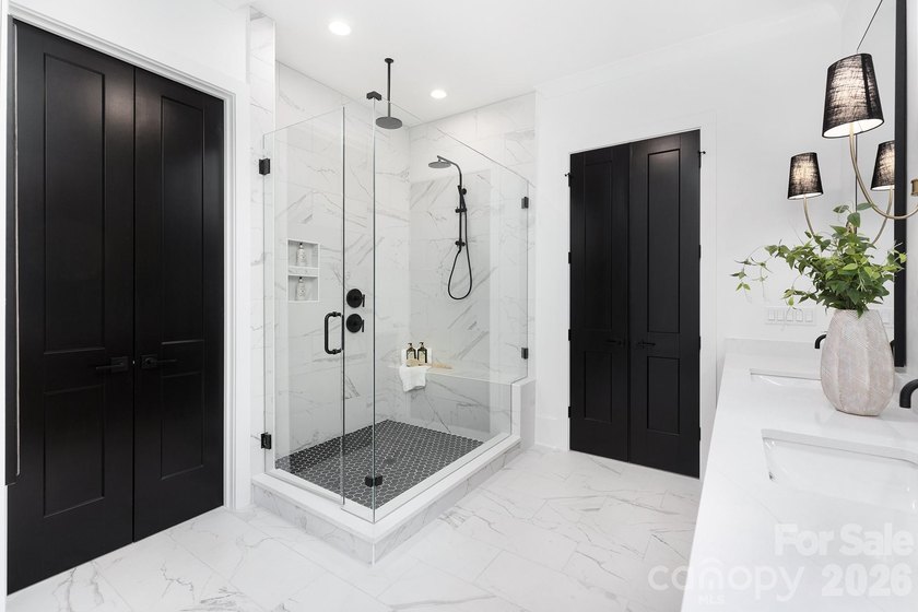 This is an absolutely stunning 6000 sq. ft. new construction - photo 22