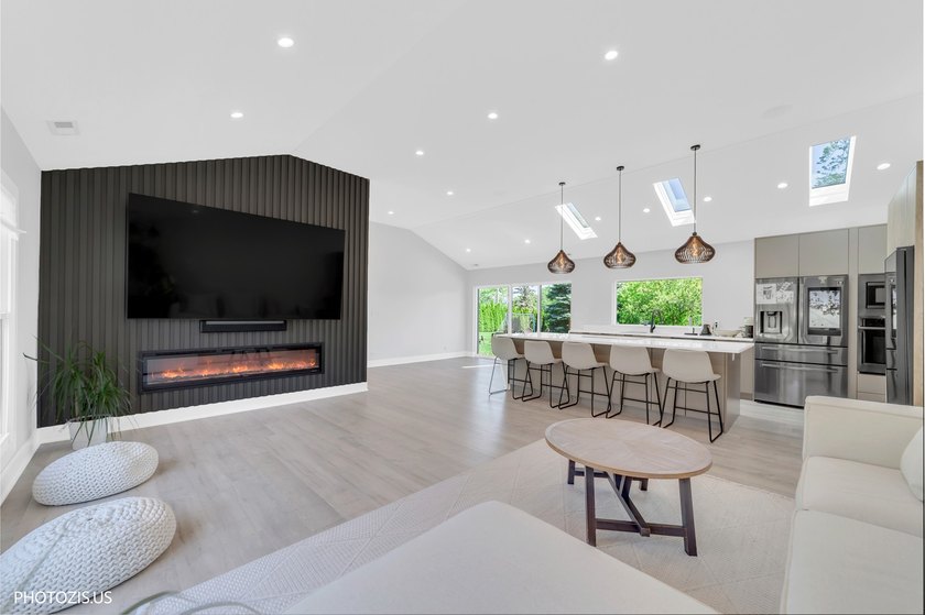 Beautifully remodeled brick ranch in a perfect location! This - photo 9