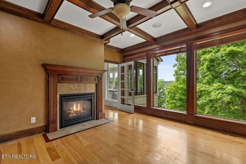 Experience exceptional lakefront living in this custom estate - photo 23