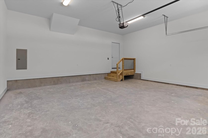 New Construction ranch home on large lot with bonus room above - photo 33