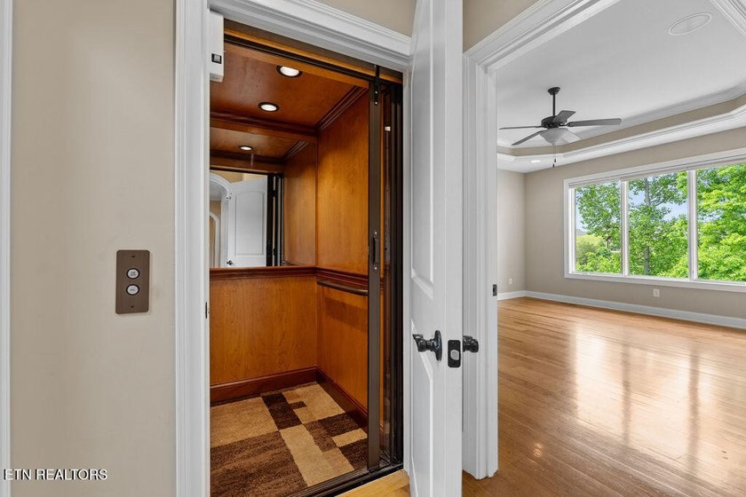 Experience exceptional lakefront living in this custom estate - photo 33
