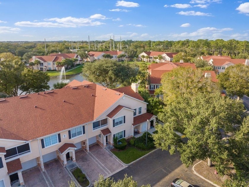 Experience elegant first-floor living in this well-appointed - photo 2
