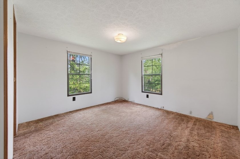 Welcome to 6135 Parrott Mountain Road! Conveniently located in - photo 35