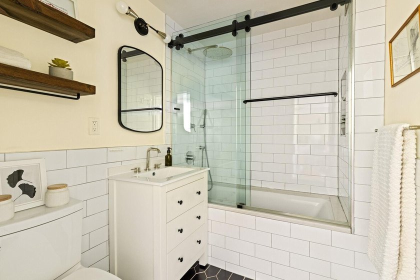 A rare opportunity to live directly beside Prospect Park in one - photo 6