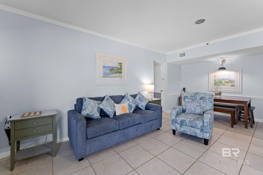 Experience coastal living at its finest in this 2-bedroom - photo 4