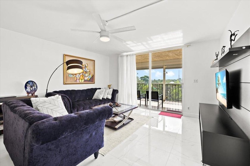 Gorgeous newly updated condo in the heart of Deerfield Beach! - photo 12