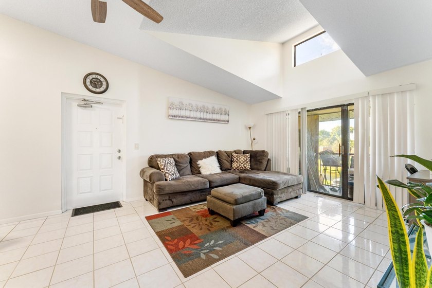 Welcome to this beautifully updated 2 bedroom, 2 bathroom top - photo 17