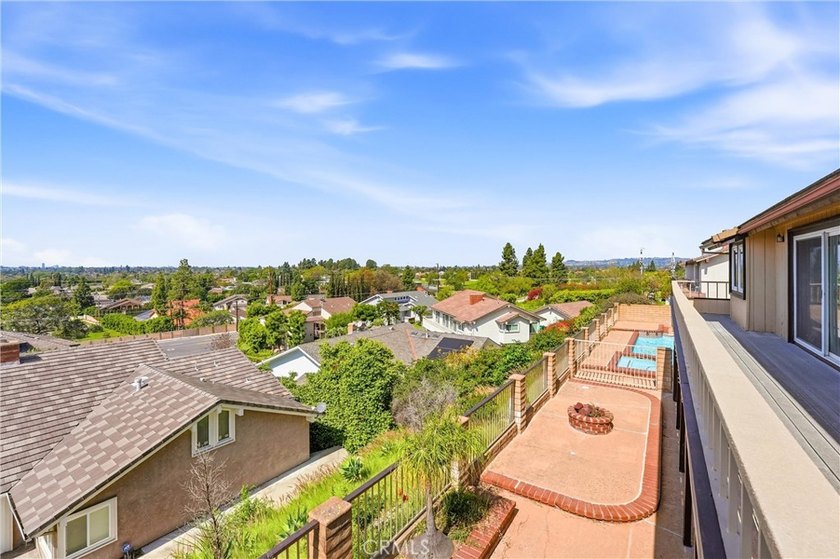 PRICE IMPROVED | $150,000 reduction on this exceptional luxury - photo 25