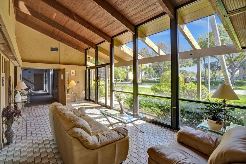 Gorgeous newly updated condo in the heart of Deerfield Beach! - photo 40