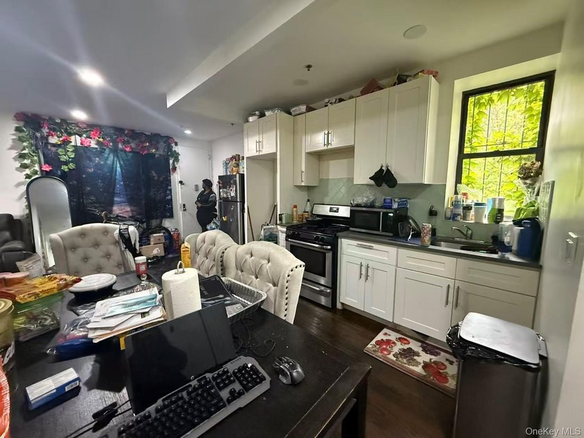 2178 Pitkin Ave - photo 6
