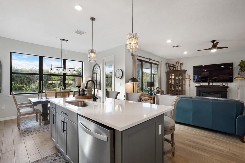 Enjoy resort-style living in Oak Tree, a premier gated community - photo 13