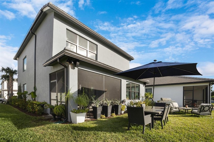 Enjoy resort-style living in Oak Tree, a premier gated community - photo 50