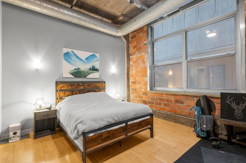 Welcome to Sexton Lofts, a charming piece of history built in - photo 19