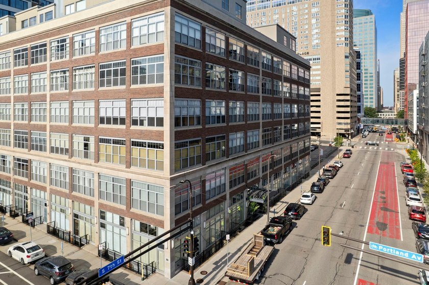 Welcome to Sexton Lofts, a charming piece of history built in - photo 35