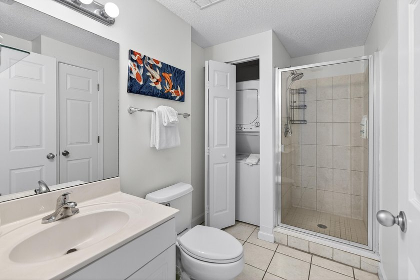 Majestic Sun 1-bedroom, 2-bath condo with built-in bunk beds is - photo 8