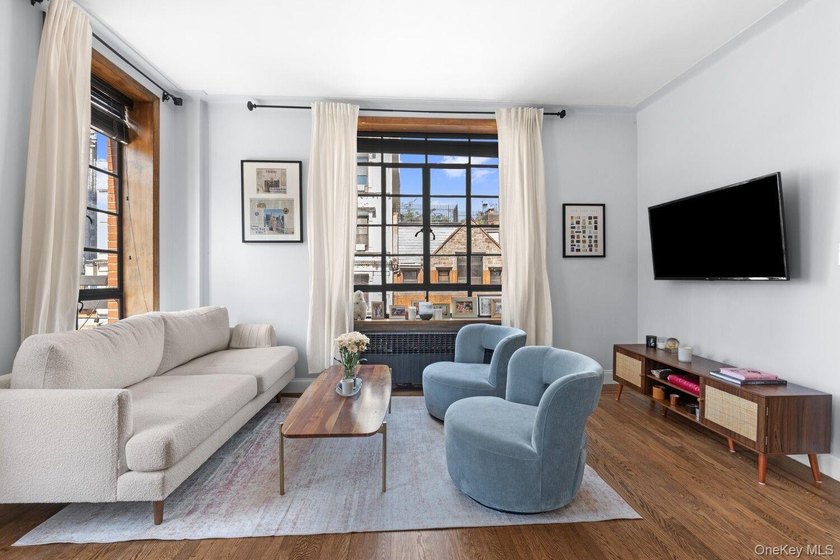 Tucked along one of Gramercy's most coveted tree-lined streets - photo 3