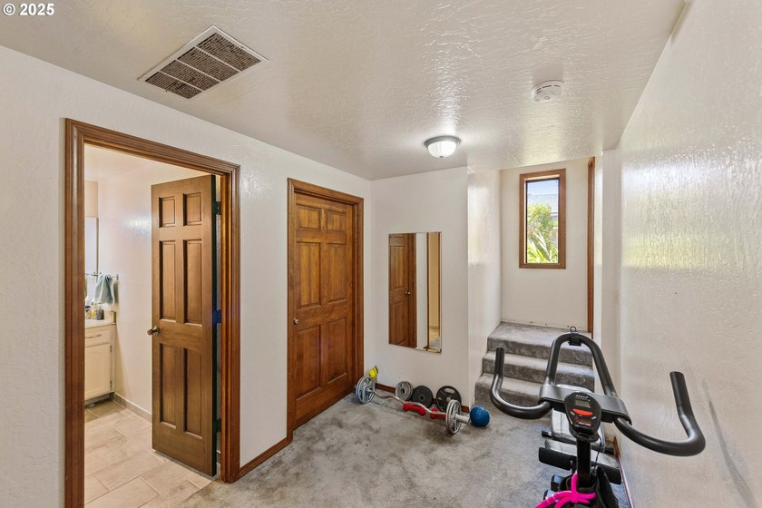 Custom Updated Home on Telegraph Hill with Bay Views.This - photo 28