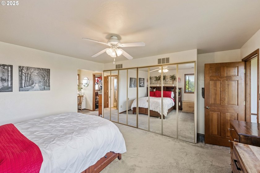 Custom Updated Home on Telegraph Hill with Bay Views.This - photo 31