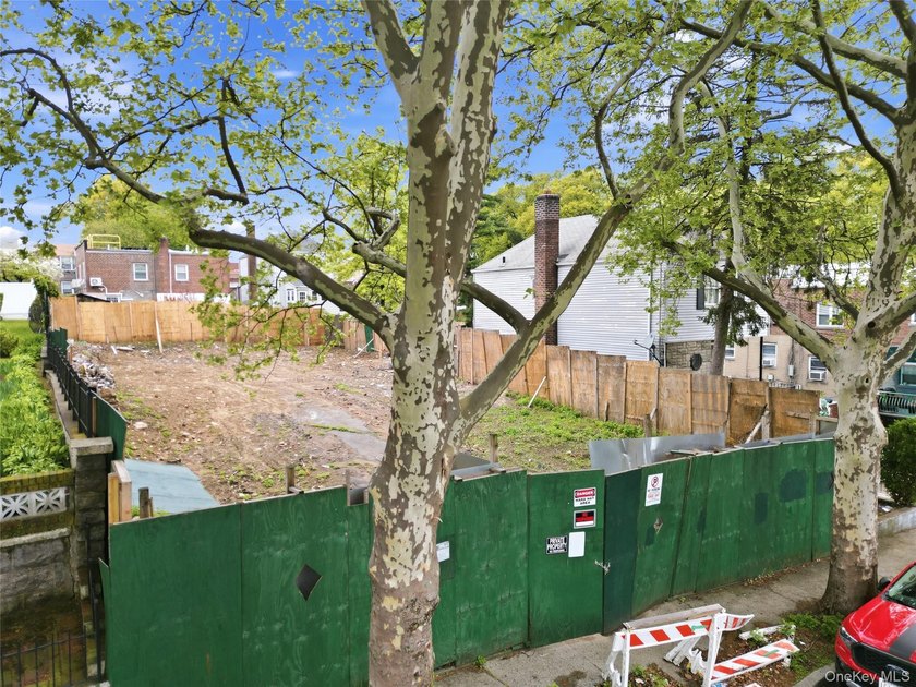 Investors &amp; Developers Dream! Prime Bronx Development - photo 3