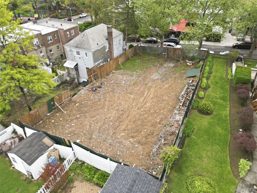 Investors &amp; Developers Dream! Prime Bronx Development - photo 5