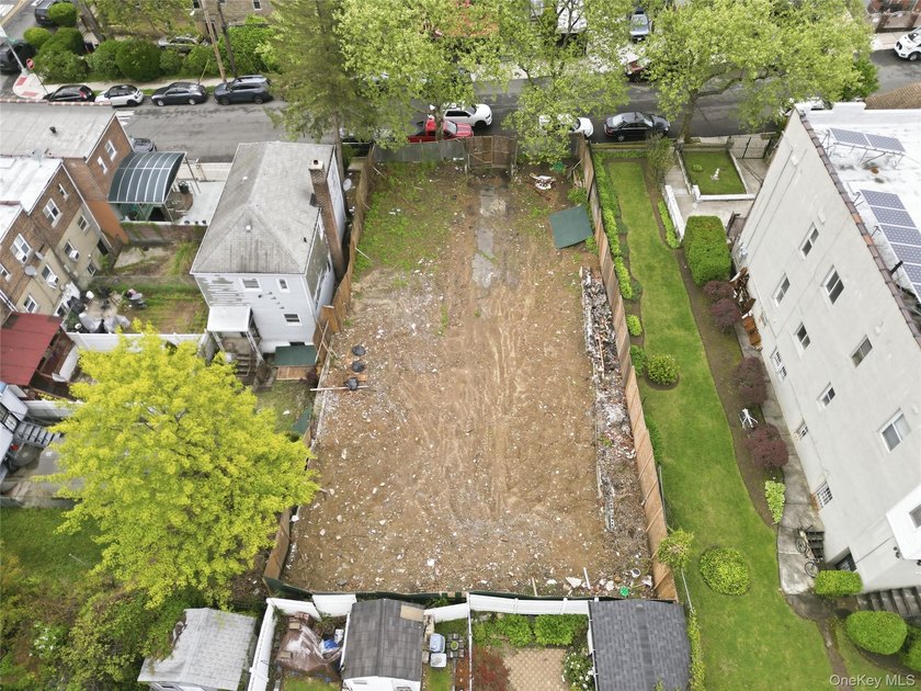 Investors &amp; Developers Dream! Prime Bronx Development - photo 8