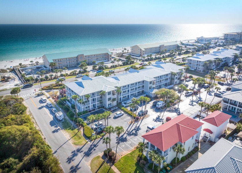 Welcome to Grand Caribbean East Unit 109 - a ground floor gem in - photo 5