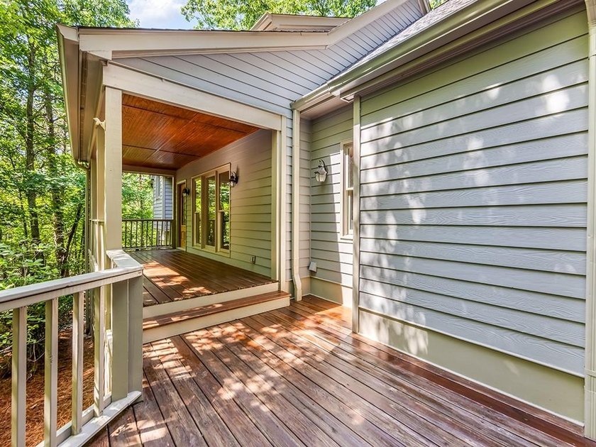 One of the best values in Big Canoe! This beautifully maintained - photo 2