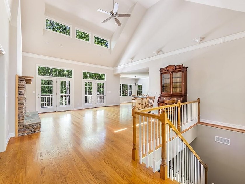 One of the best values in Big Canoe! This beautifully maintained - photo 3