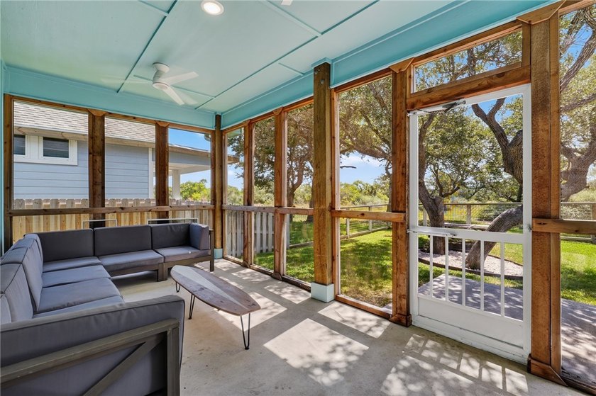 Coastal Living at Its Finest - Privacy, Nature &amp; Endless - photo 27
