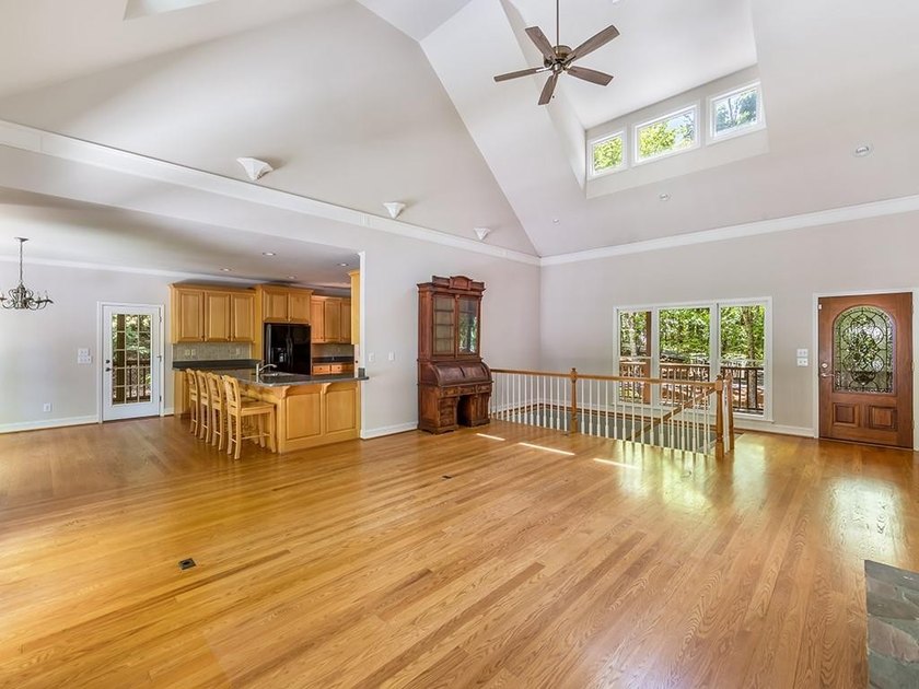 One of the best values in Big Canoe! This beautifully maintained - photo 7