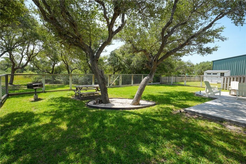 Coastal Living at Its Finest - Privacy, Nature &amp; Endless - photo 33
