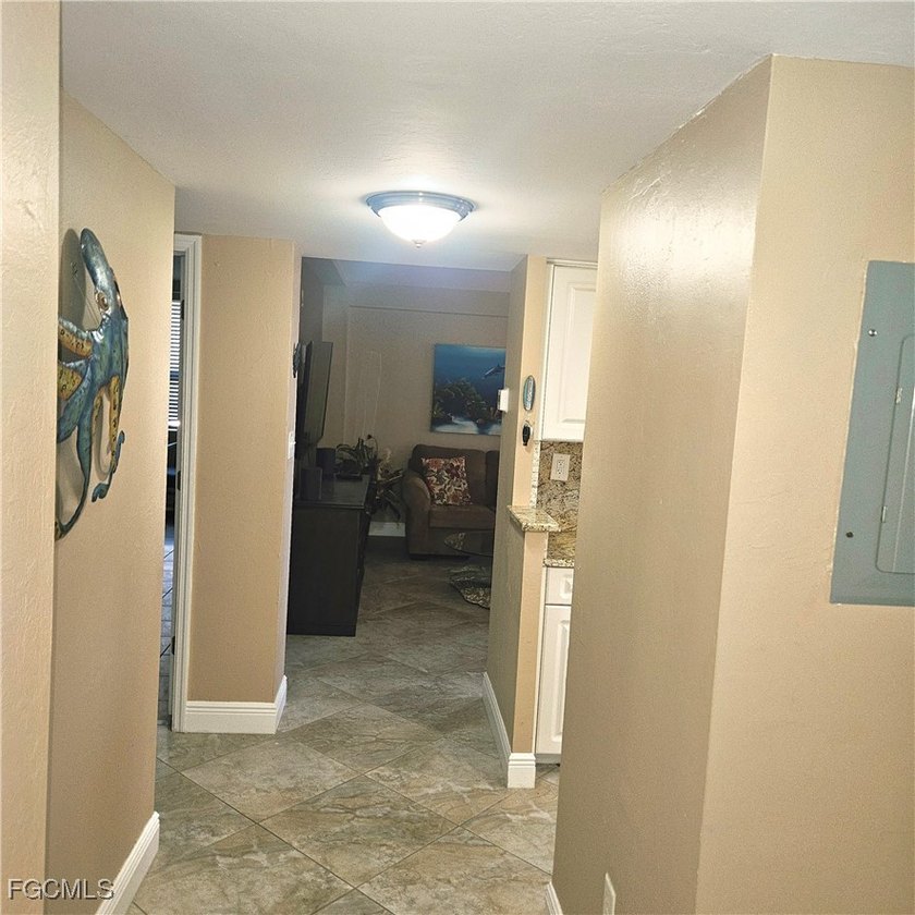 Huge price reduction! Live in downtown paradise &amp; watch the - photo 33