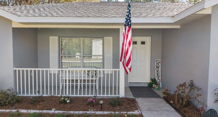 Situated on nearly half an acre in Crystal River, this - photo 4