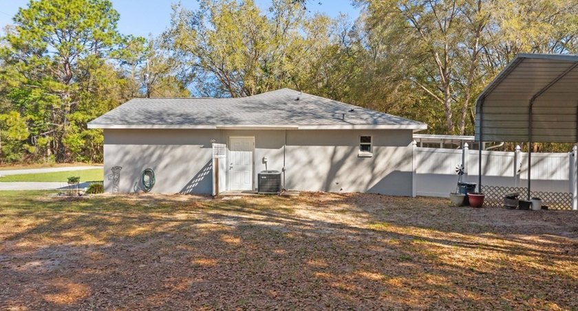 Situated on nearly half an acre in Crystal River, this - photo 6