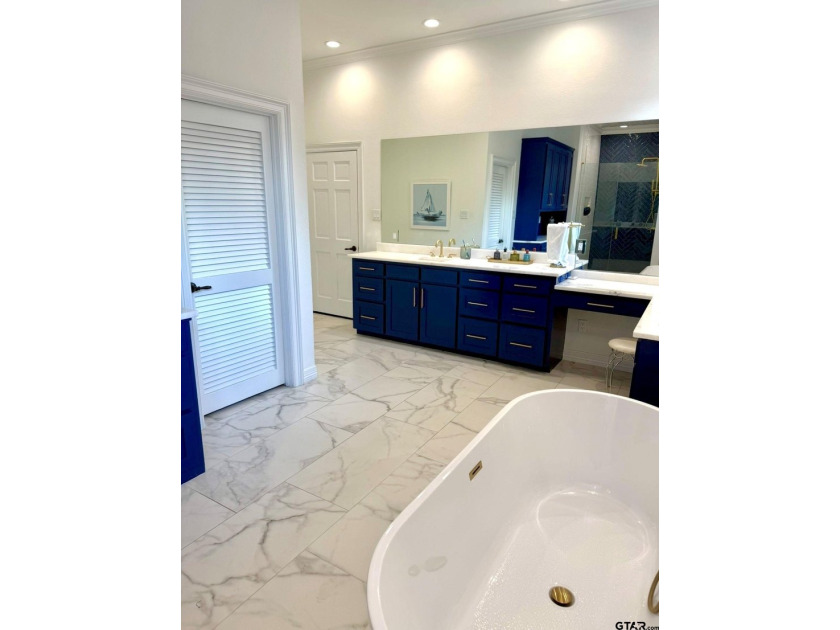 Completely refreshed and move-in ready, this exceptional - photo 19