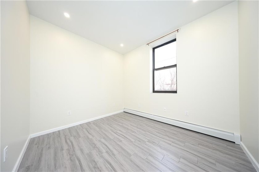 Turn Key Opportunity for Investors! This Extra Large Corner - photo 10