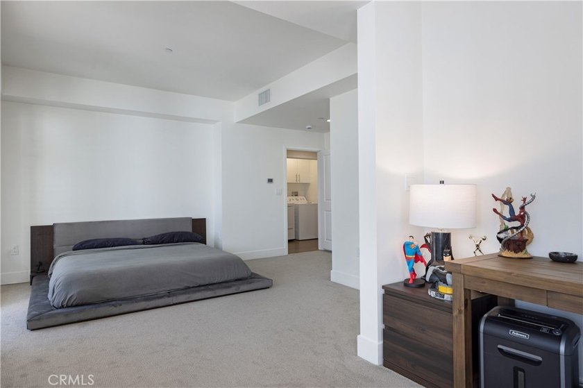 Welcome to 150 The Promenade N #202, a fully renovated - photo 5