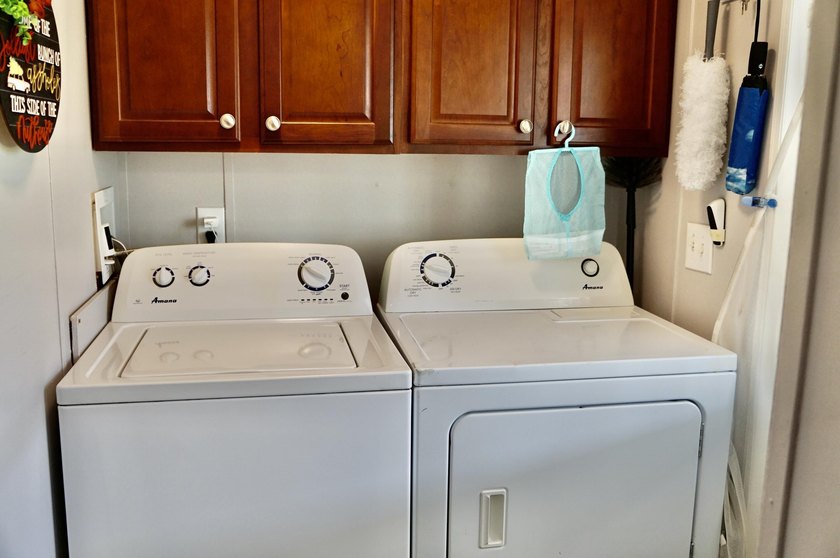RARE FIND! 3 bedrooms/2 baths. Built in 2006. PET FRIENDLY. 2019 - photo 26
